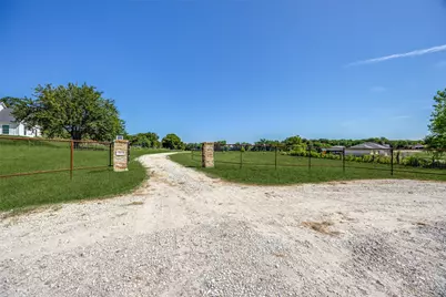 3891 Bethel Cannon Road, Van Alstyne, TX 75495 - Photo 2