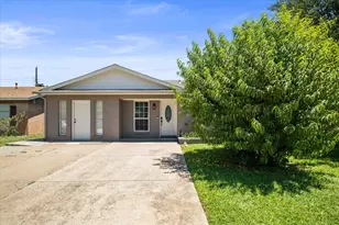 507 Parker Cir, Garland, TX 75040 - Photo 2