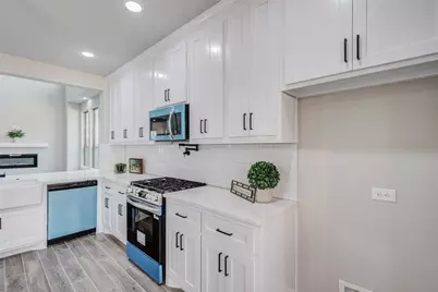 408 Larry Drive, Irving, TX 75060 - Photo 14