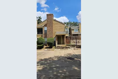 2117 Park Willow Lane #C, Arlington, TX 76011 - Photo 2