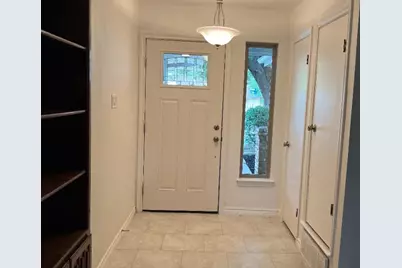 3024 Barrington Place NE, Arlington, TX 76014 - Photo 4