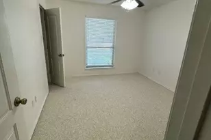 3024 Barrington Pl NE, Arlington, TX 76014 - Photo 8