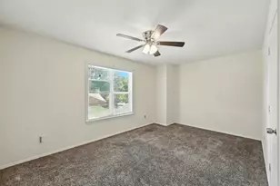 227 Country Bend Dr, Duncanville, TX 75137 - Photo 8