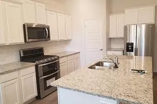 3805 Caddo Ln, Little Elm, TX 75068 - Photo 10