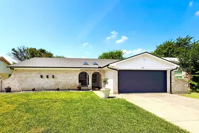 1806 Briar Meadow Drive, Arlington, TX 76014 - Photo 2