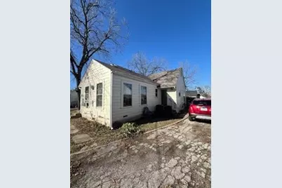 600 E Robert Street, Fort Worth, TX 76104 - Photo 2