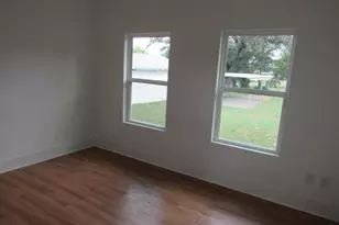 2204 Avenue E, Brownwood, TX 76801 - Photo 8