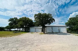 2075 Co Rd 2585, Alvord, TX 76225 - Photo 12
