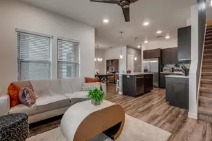 349 Tonga St, Dallas, TX 75203 - Photo 14