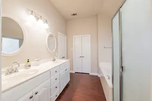 1020 Boscombe Ct, Grand Prairie, TX 75052 - Photo 22