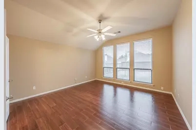 1020 Boscombe Court, Grand Prairie, TX 75052 - Photo 18