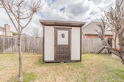 1020 Boscombe Court, Grand Prairie, TX 75052 - Photo 30