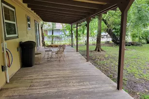 1723 Park St, Commerce, TX 75428 - Photo 8