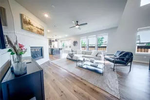 1800 Pelham Dr, Aubrey, TX 76227 - Photo 2