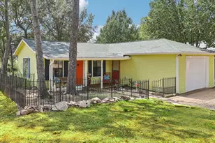 176 Bayside Cir, Malakoff, TX 75148 - Photo 2