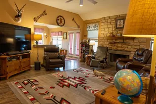 111 Diamond Ridge Ln, Weatherford, TX 76087 - Photo 12