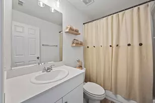 2009 Vlg Crk Ln, Denton, TX 76208 - Photo 16