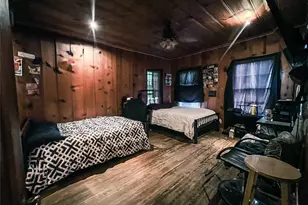 217 Polk St, Gilmer, TX 75644 - Photo 12