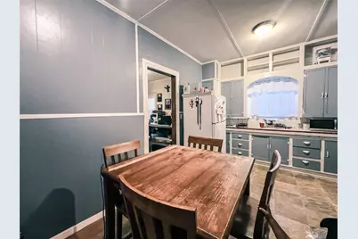 217 Polk St, Gilmer, TX 75644 - Photo 6