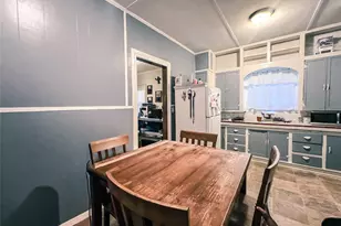 217 Polk St, Gilmer, TX 75644 - Photo 6