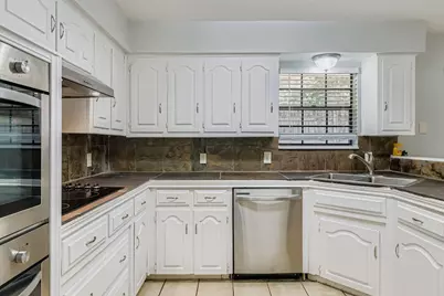 1500 Sandy Creek Drive, Denton, TX 76205 - Photo 12