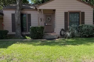 1703 Brandon St, Dallas, TX 75208 - Photo 2