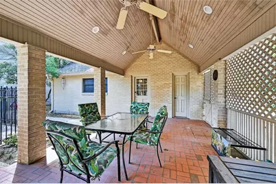 625 S Denton Street, Gainesville, TX 76240 - Photo 34