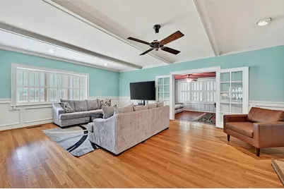 625 S Denton Street, Gainesville, TX 76240 - Photo 8