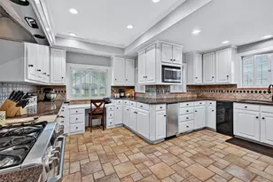 625 S Denton St, Gainesville, TX 76240 - Photo 10