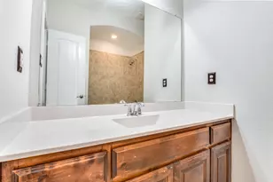 1404 Majestic Meadows Dr, Glenn Heights, TX 75154 - Photo 24