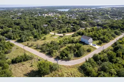 5652 Black Pine Circle, Granbury, TX 76048 - Photo 4