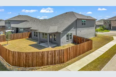 2860 Fox Trail Lane, Fort Worth, TX 76108 - Photo 8