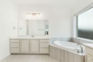 2504 Lakeway Ln, Mansfield, TX 76084 - Photo 28