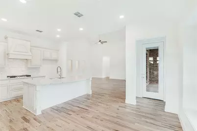 2504 Lakeway Lane, Mansfield, TX 76084 - Photo 22