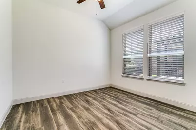 4564 Meadow Sage Street, Arlington, TX 76005 - Photo 4