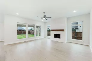 2508 Lakeway Ln, Mansfield, TX 76084 - Photo 10