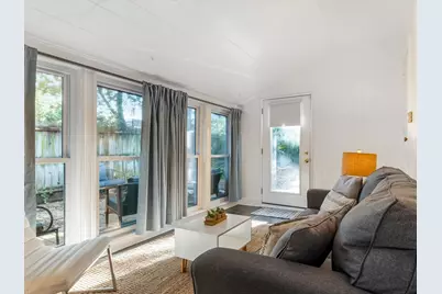 315 N Montreal Avenue, Dallas, TX 75208 - Photo 16