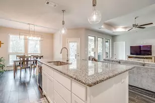 404 Lacey Oak Ct, Weatherford, TX 76085 - Photo 14