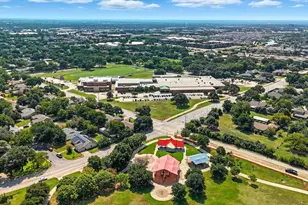 8440 Stephanie Dr, North Richland Hills, TX 76182 - Photo 6