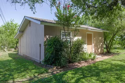 203 Lori Lane, Brownwood, TX 76801 - Photo 36