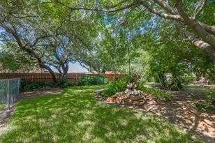 203 Lori Ln, Brownwood, TX 76801 - Photo 38