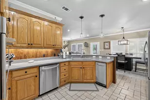 482 Center Hill Rd, Gainesville, TX 76240 - Photo 8