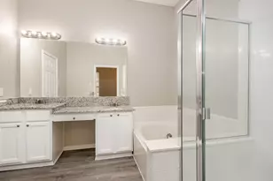 812 Pinnacle Cir, Lewisville, TX 75077 - Photo 12