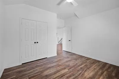 2848 Willow Glen Court, Grand Prairie, TX 75052 - Photo 20