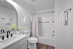 2848 Willow Glen Ct, Grand Prairie, TX 75052 - Photo 16