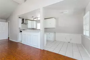 1018 Vegas Dr, Garland, TX 75042 - Photo 8