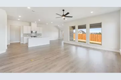 133 Silverleaf Drive, Balch Springs, TX 75181 - Photo 6