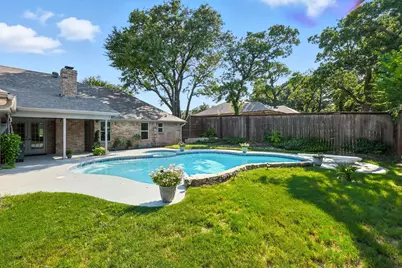 7329 Londonderry Drive, North Richland Hills, TX 76182 - Photo 16