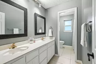 7329 Londonderry Dr, North Richland Hills, TX 76182 - Photo 10