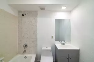 811 S Mesquite St, Arlington, TX 76010 - Photo 8